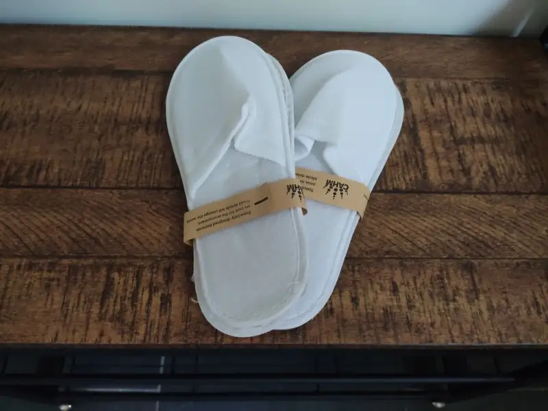 Chaussons de bain inclus